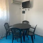 Le Stanze Del Mare Aparthotel Golfo Aranci