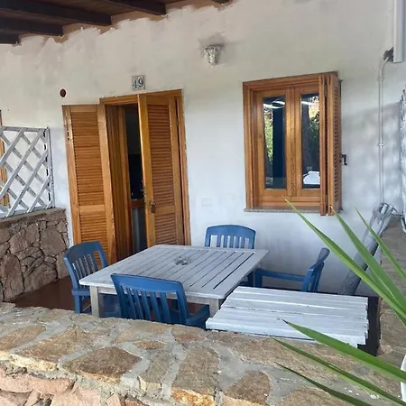 Le Stanze Del Mare Apartmanhotel Golfo Aranci