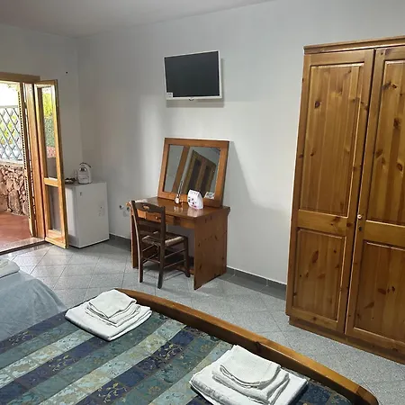 Lejlighedshotel Le Stanze Del Mare Golfo Aranci